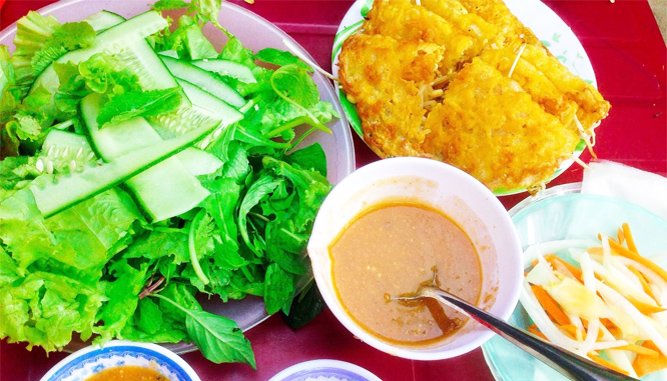 Quán Bánh xèo ngon tại Đà Nẵng nổi tiếng.