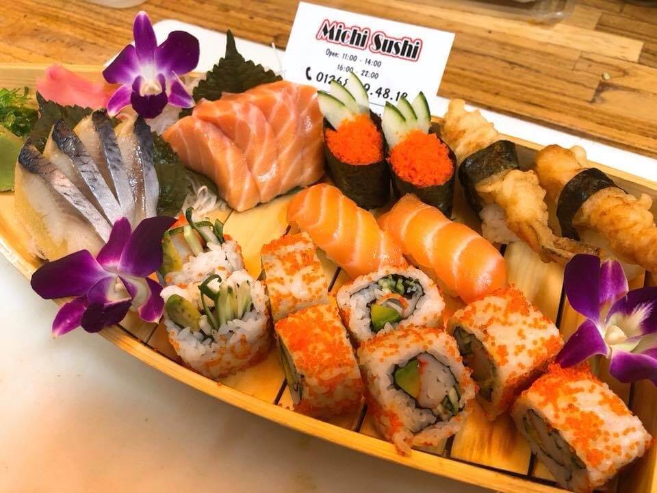 Thuyền sushi hấp dẫn
