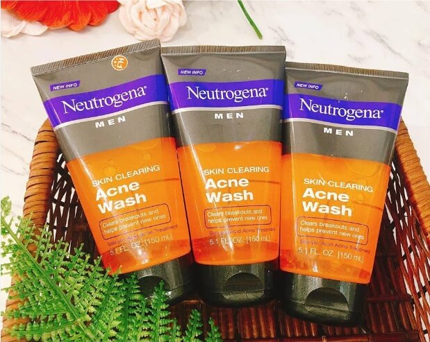 Neutrogena Men Skin Clearing Acne Wash