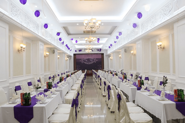 Nhà hàng khách sạn công đoàn phục vụ tiệc cưới, tiệc sinh nhật…